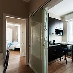 Apartment Turchese - By Myhomeincomo *