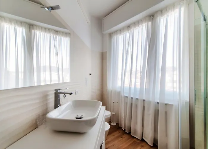 Turchese - By Myhomeincomo 코모