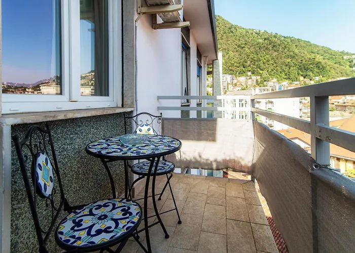 아파트 Turchese - By Myhomeincomo *